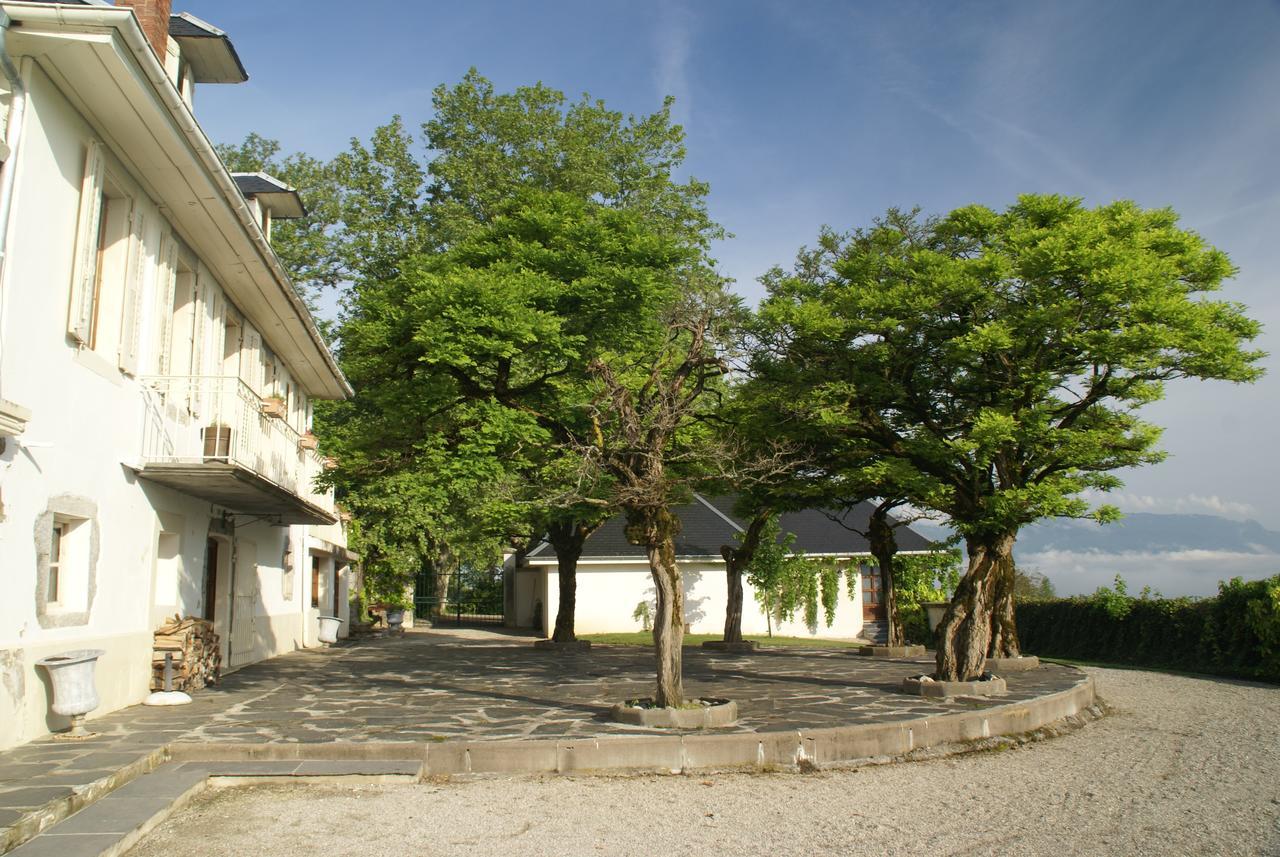 Montagnole Les Saints Peres酒店 外观 照片